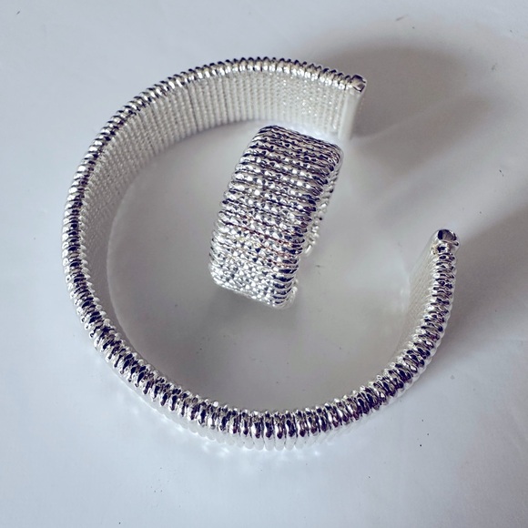 NWOT Unoaerre Sterling Silver Cuff Bracelet and Ring . - Picture 5 of 10